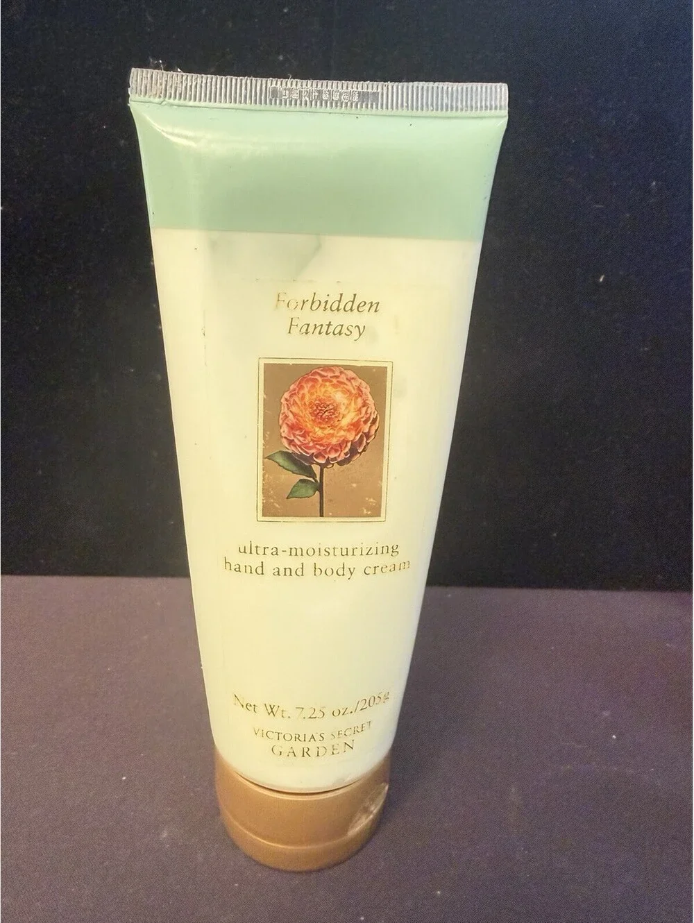 Victoria's Secret Garden FORBIDDEN FANTASY Ultra Moisturizing Hand Body Cream